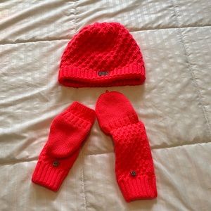 Under armour beanie and mittens